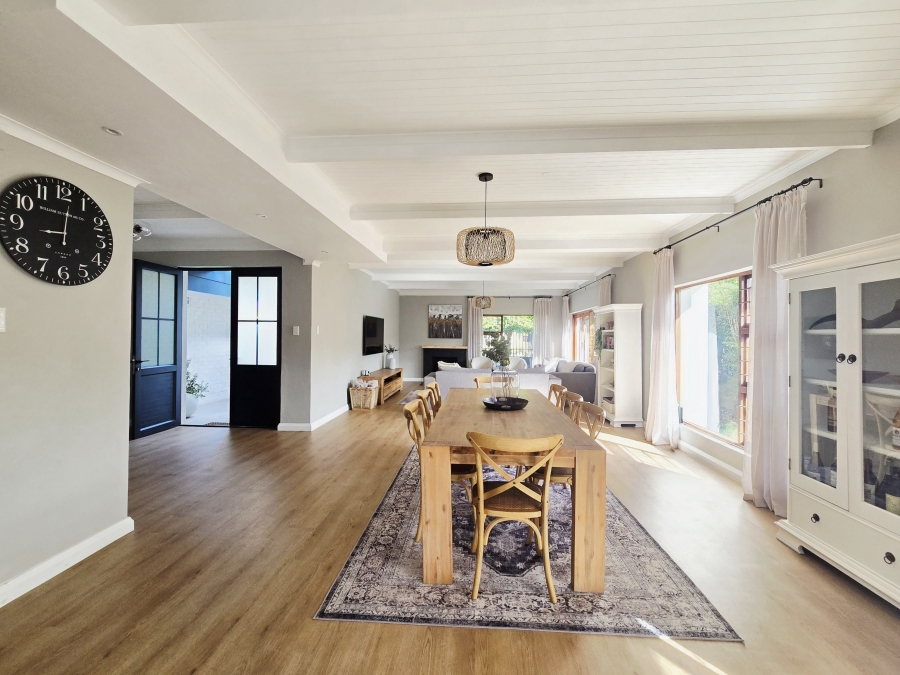 4 Bedroom Property for Sale in Bergsig Western Cape